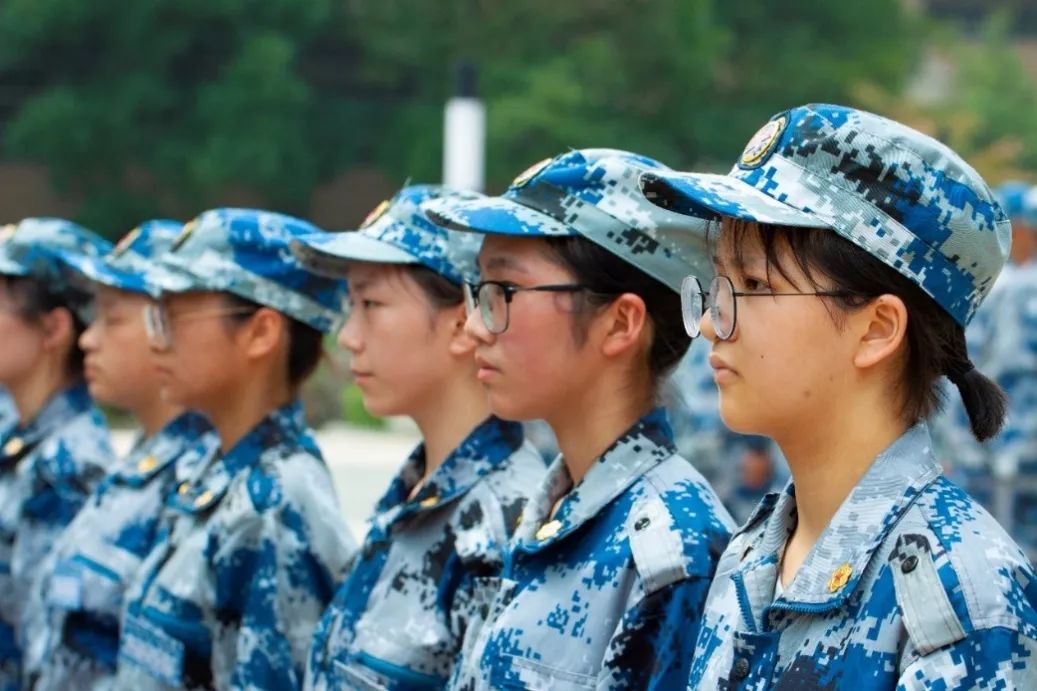 关于勤勉奋发的先驱，在运动事业中开创新篇章的信息