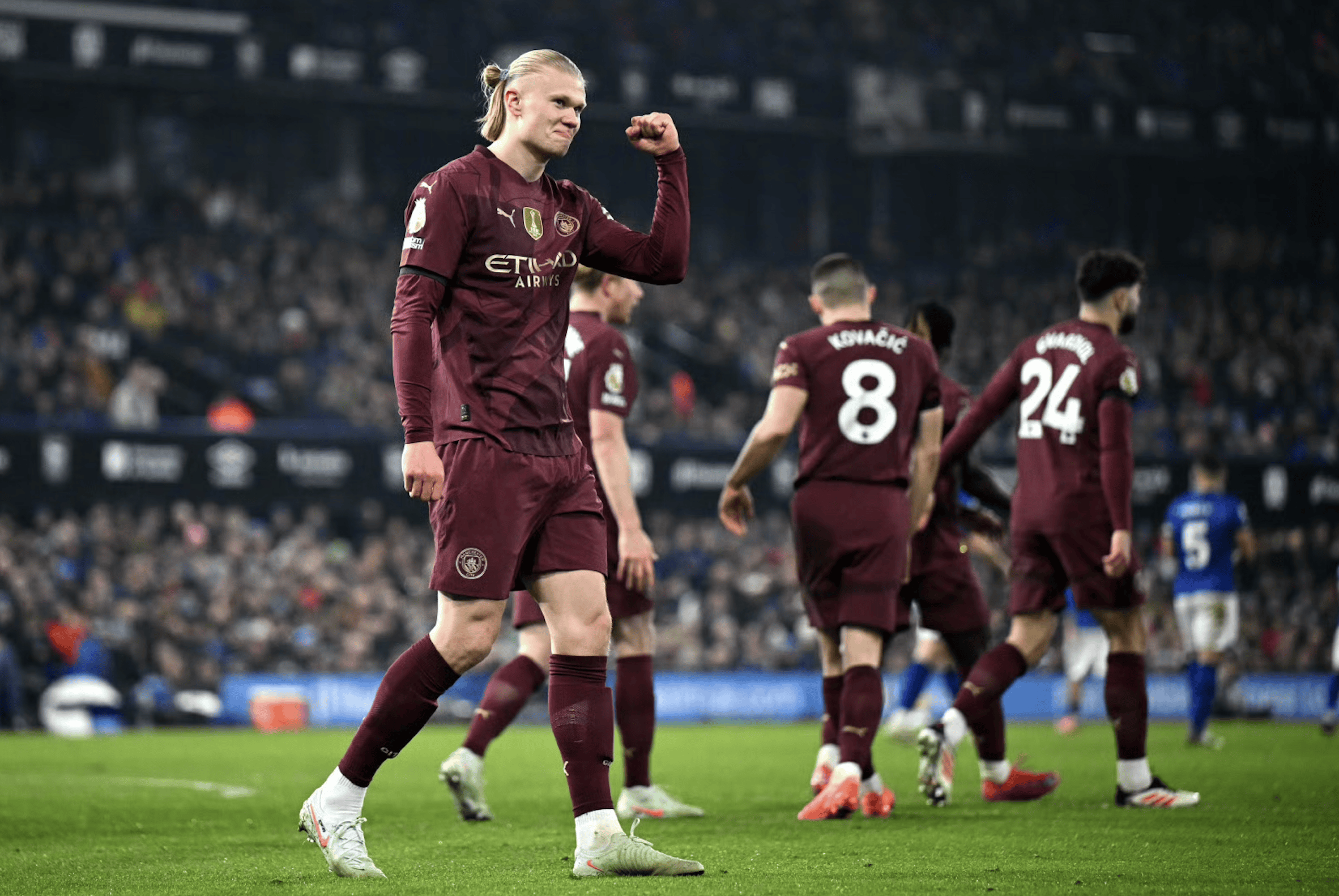 包含曼城主场大胜切尔西，豪取连胜延续领跑的词条