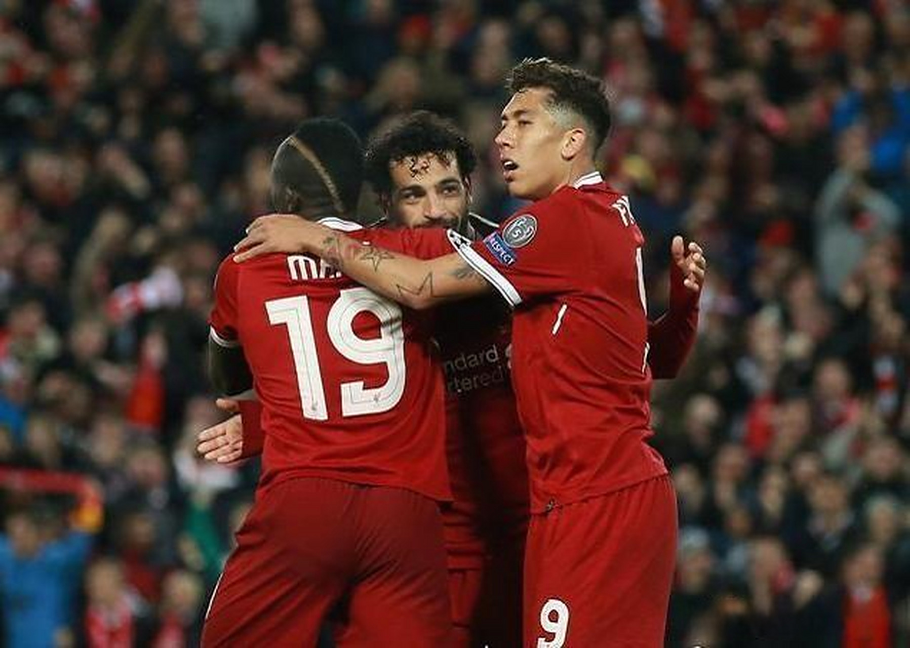 利物浦主场大胜莱比锡红牛，积分榜上升的简单介绍