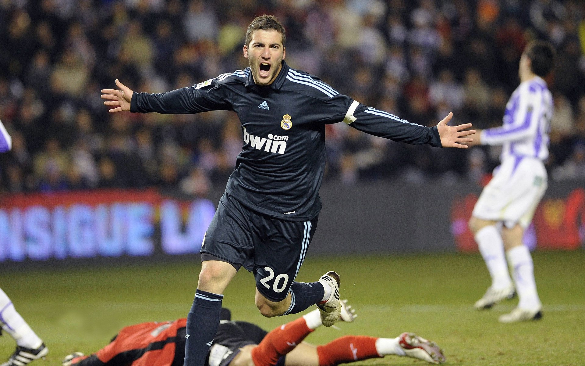 铁血活塞打穿森林狼,保罗末节封神成胜负手