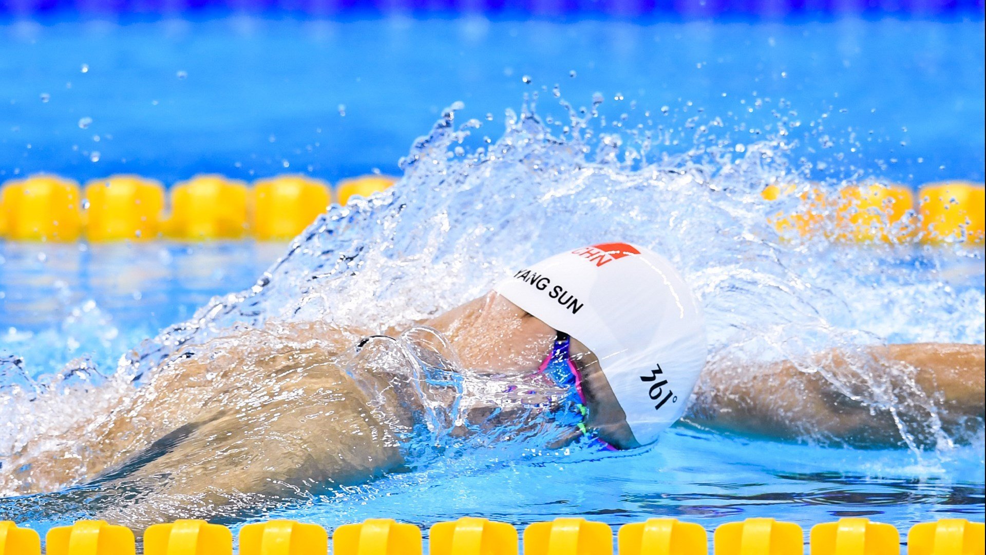 雷霆万钧，米切尔领军碾压国王，独一档的统治力宣言