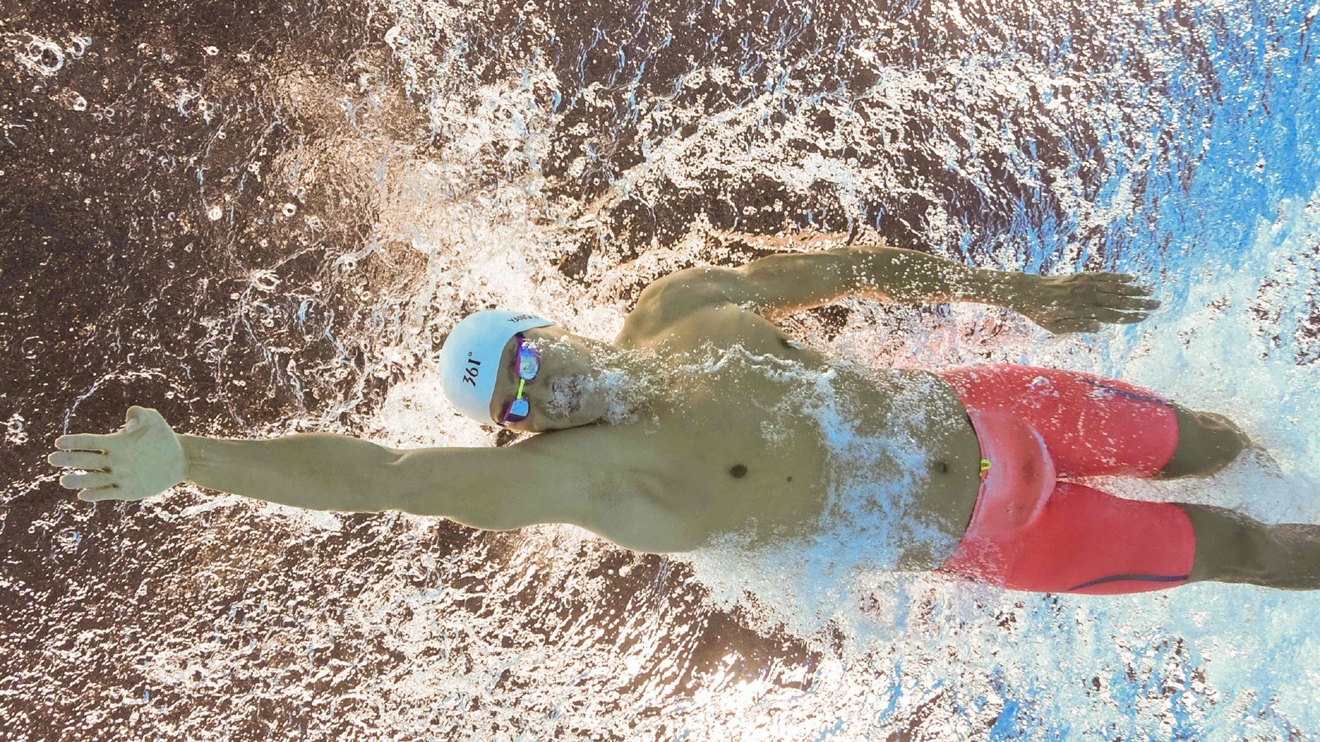 绝杀与领导力，当林高远带领英格兰队跨越波兰的夜晚