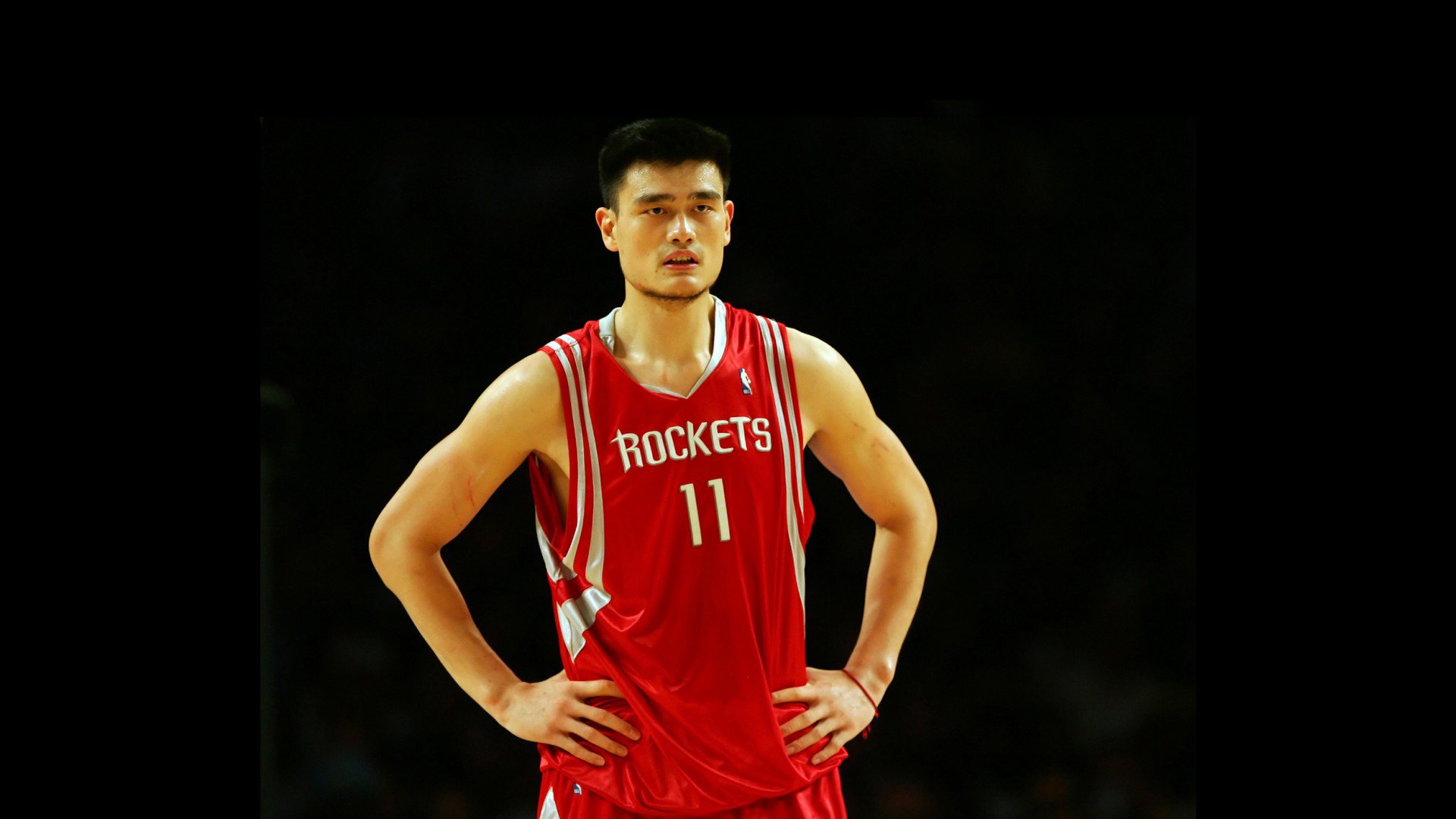 AYXapp下载-桑巴舞步碾碎非洲雄鹰，久保建英东京闪电照亮美加墨—2026世界杯F组焦点战启示录